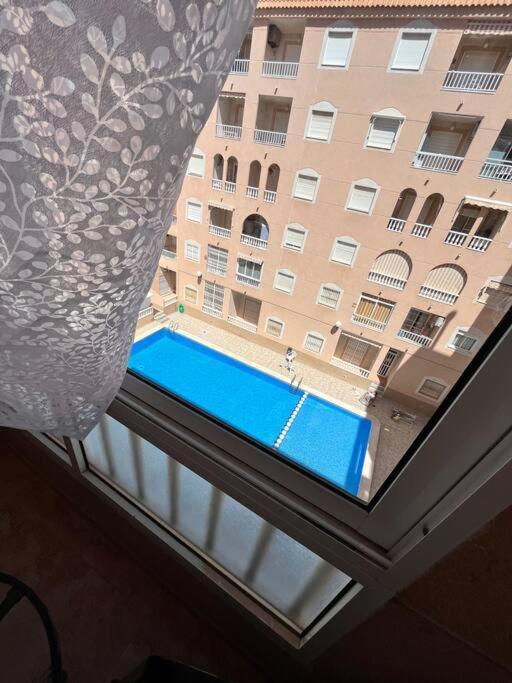 Cozy Apartment 5 Mins To Beach Torrevieja Exteriör bild