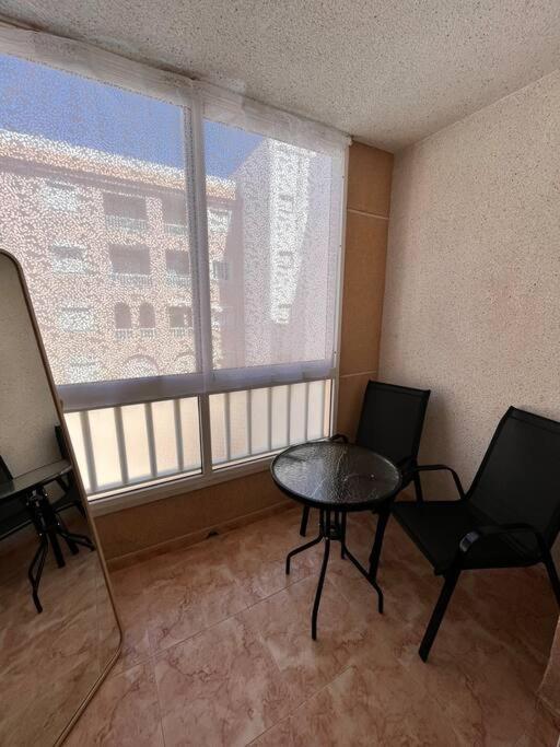 Cozy Apartment 5 Mins To Beach Torrevieja Exteriör bild